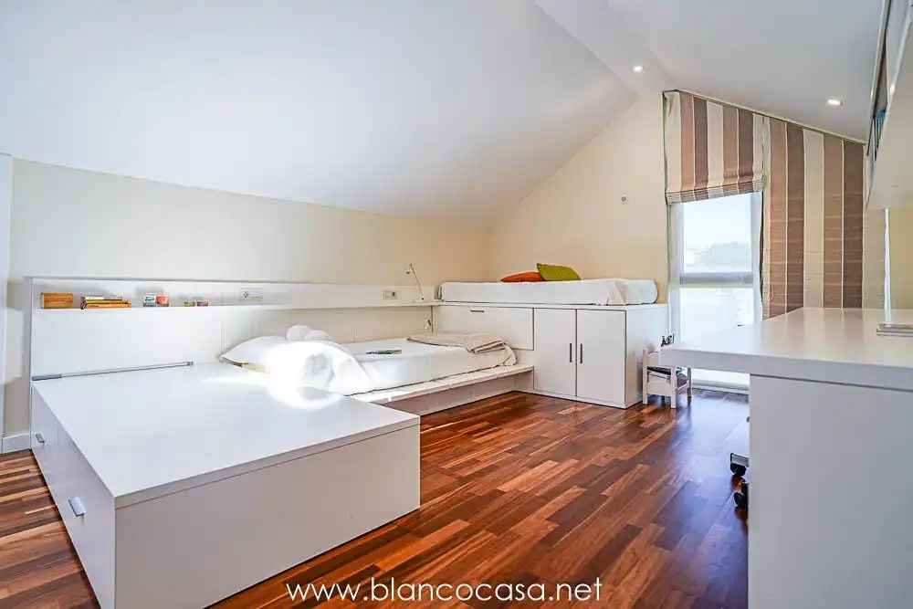 Bedroom of Houses for sale in Carballo  with Heating, Private garden and Storage room