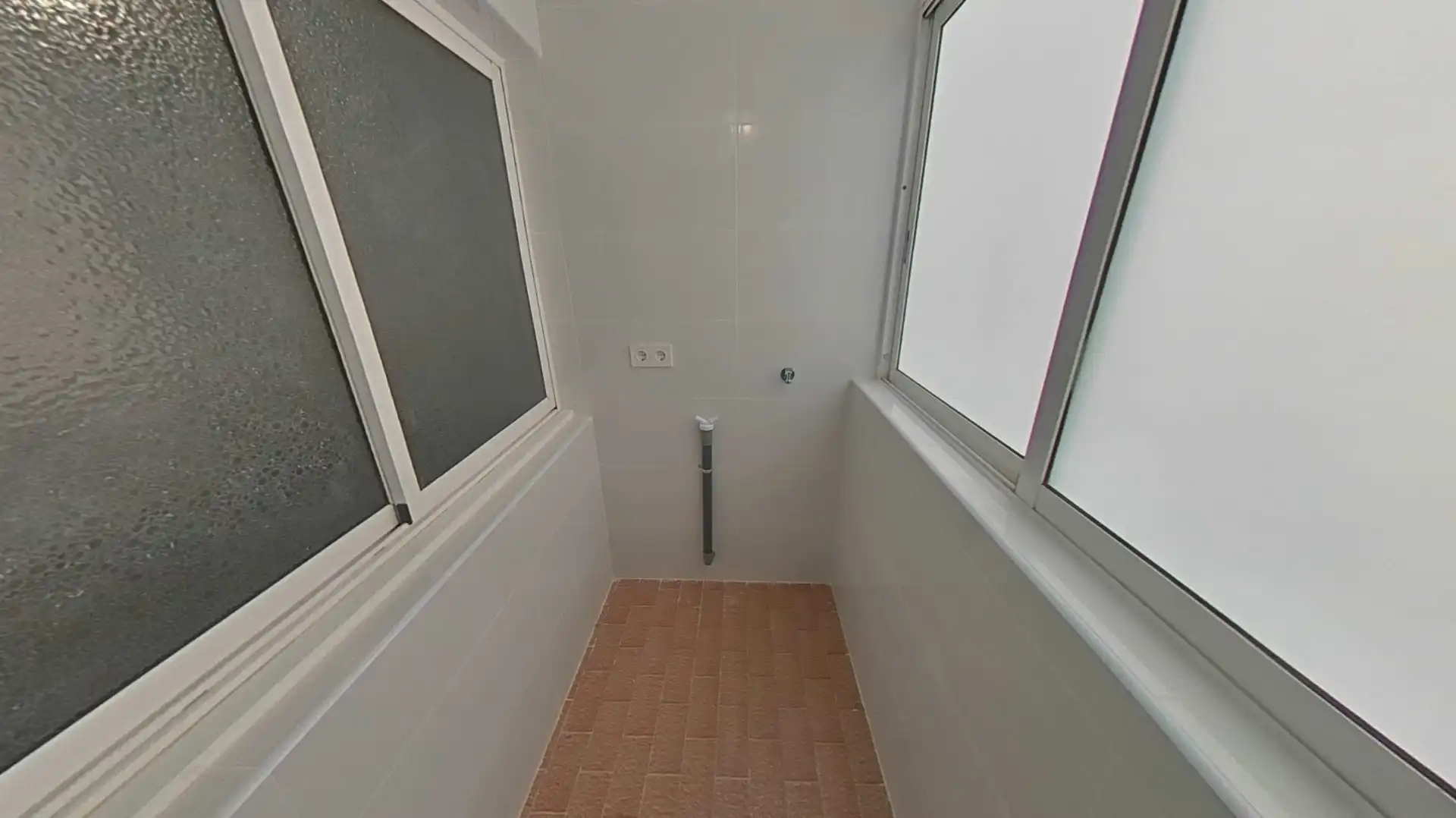 Piso en venta en Badalona con Parquet y Horno