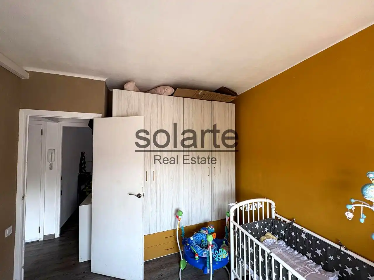 Habitación de Piso en venta en Molins de Rei con Aire acondicionado, Parquet y Terraza