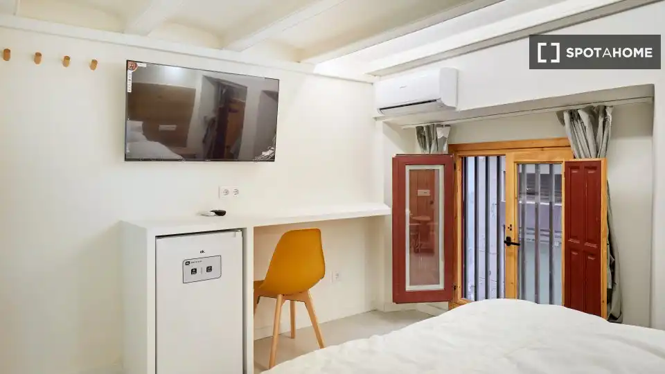 Flat to rent in Ciutat Vella, imagen 4