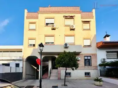 Pis amb ascensor en venda a CRUCES 18