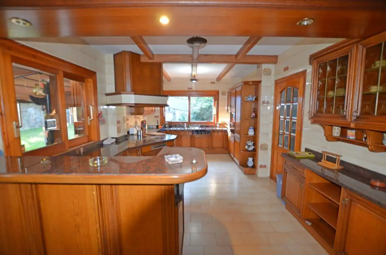 Detached house with pool for sale in BASTIDA, imagen 8