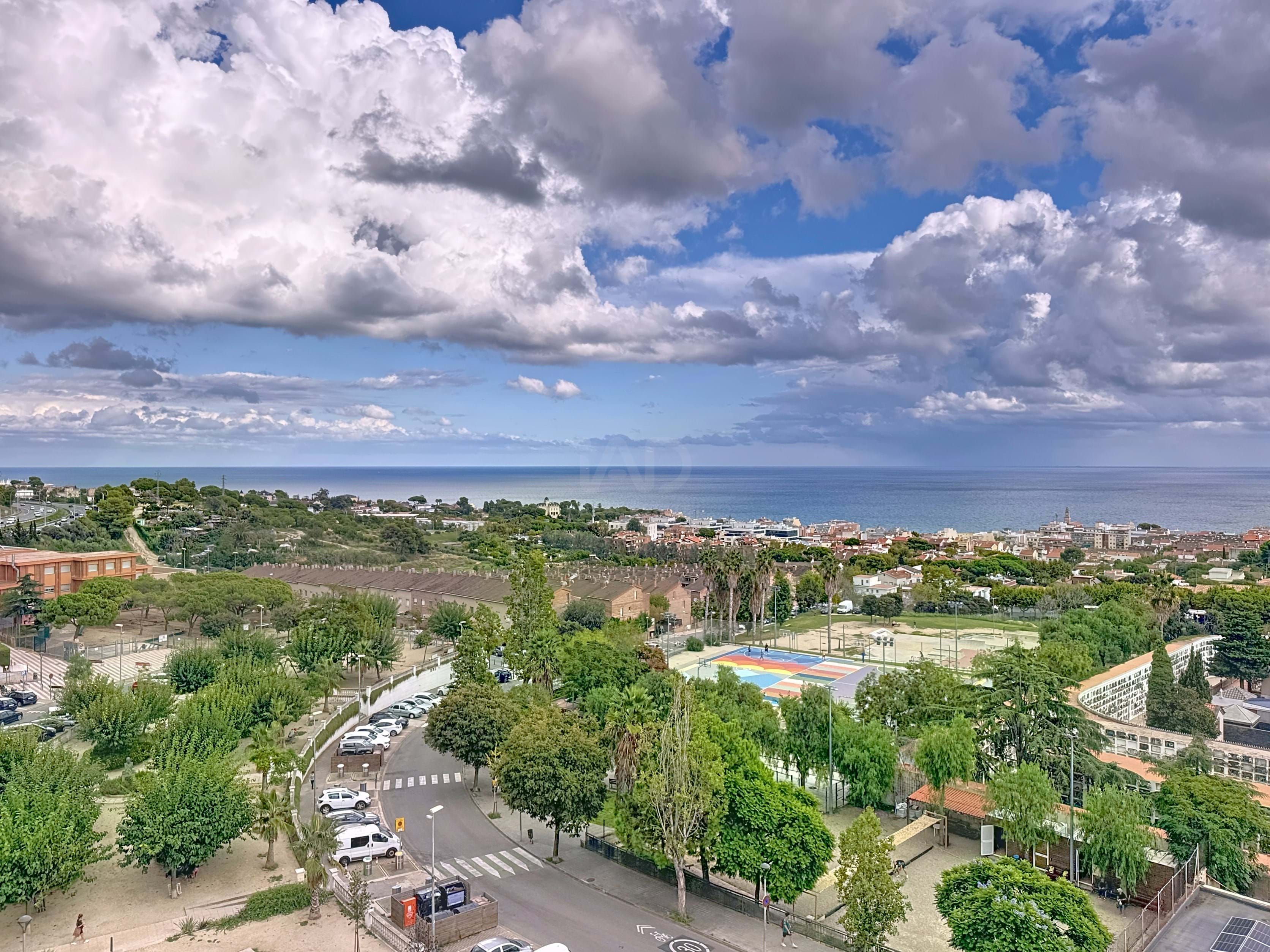 Exterior view of Flat for sale in El Masnou  with Air Conditioner