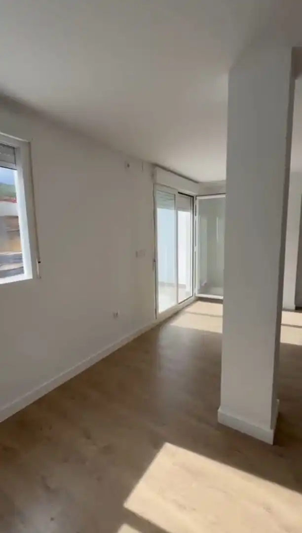 Habitación de Ático en venta en Peñamefecit - Avda Barcelona