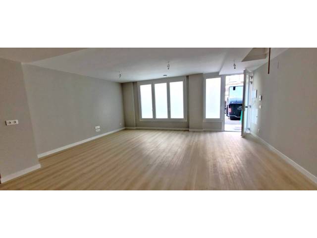 Piso en Venta en Calle Diego Laínez, SN en Santiago - San Telmo