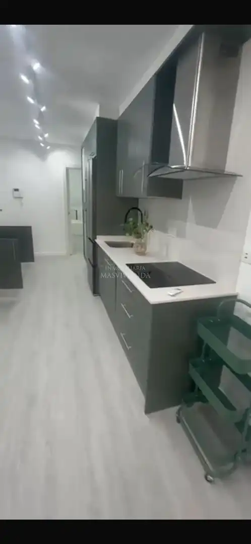 Cuina de Àtic en venda en Marín amb Terrassa, Traster i Piscina