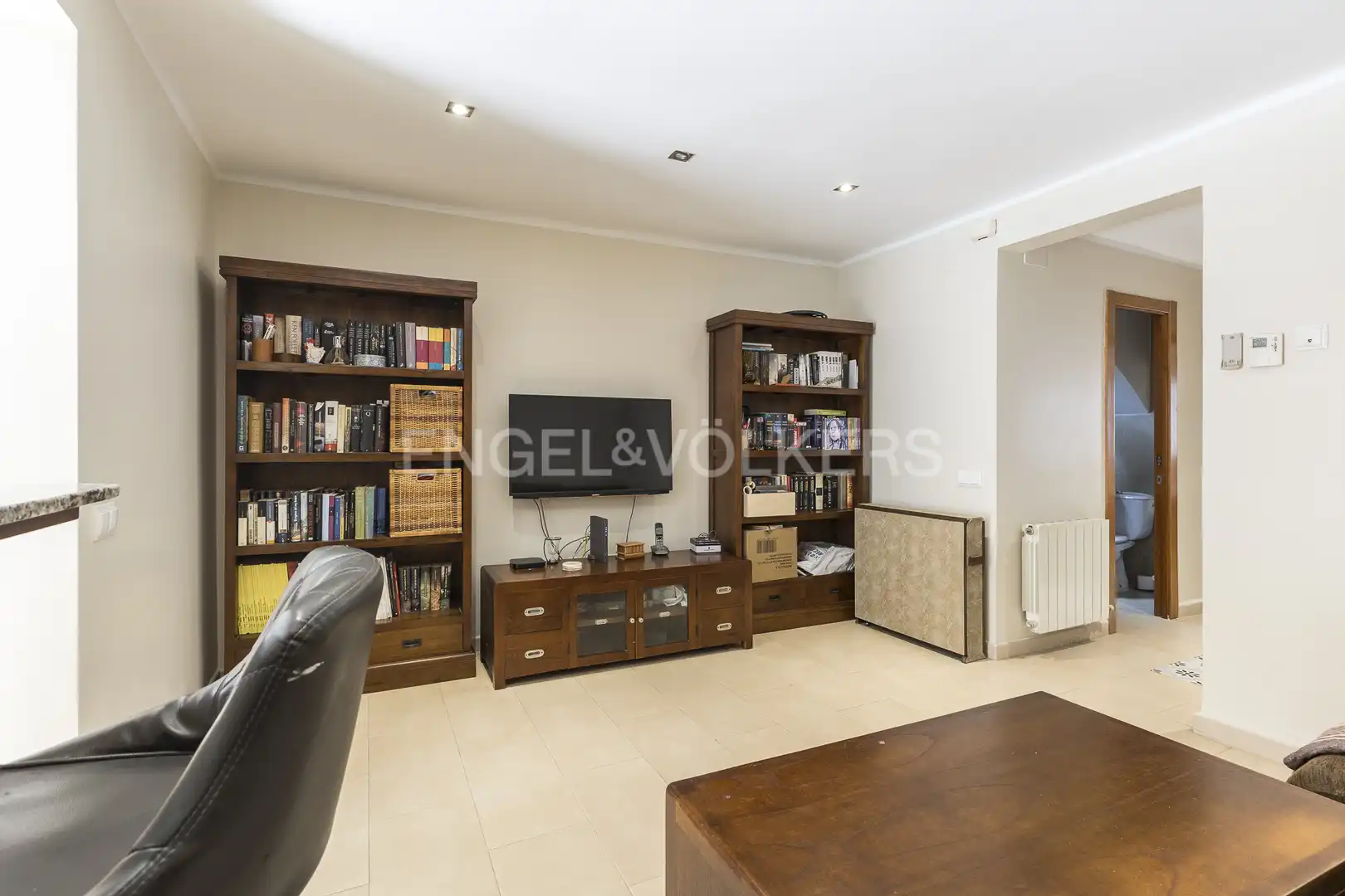 Living room of Houses for sale in Barcelona  with Air Conditioner, Heating and Terrace