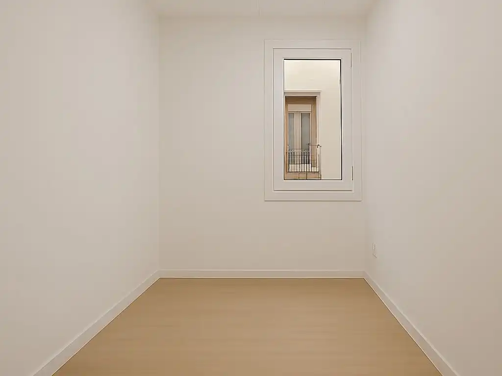 Flat with lift for sale in avinguda sant esteve 77, imagen 11