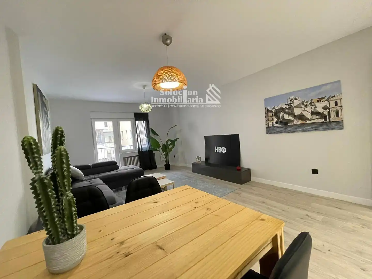 Exterior view of Flat for sale in San Bernardo - Carmelitas - Campus