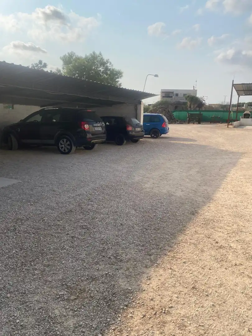 Parking of Country homes for sale in Guardamar del Segura