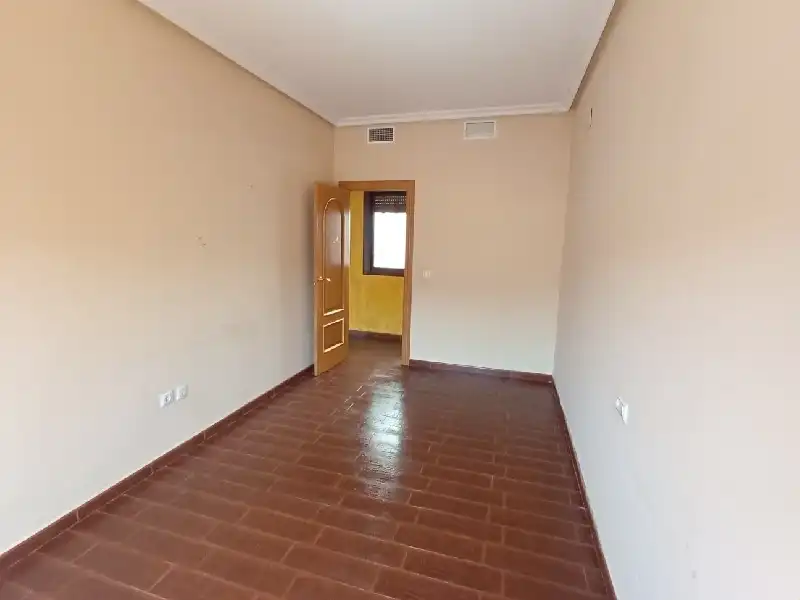 Piso en venta en La Carolina