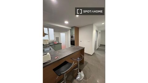 Foto 5 de Piso de alquiler en Campoamor, Alicante / Alacant