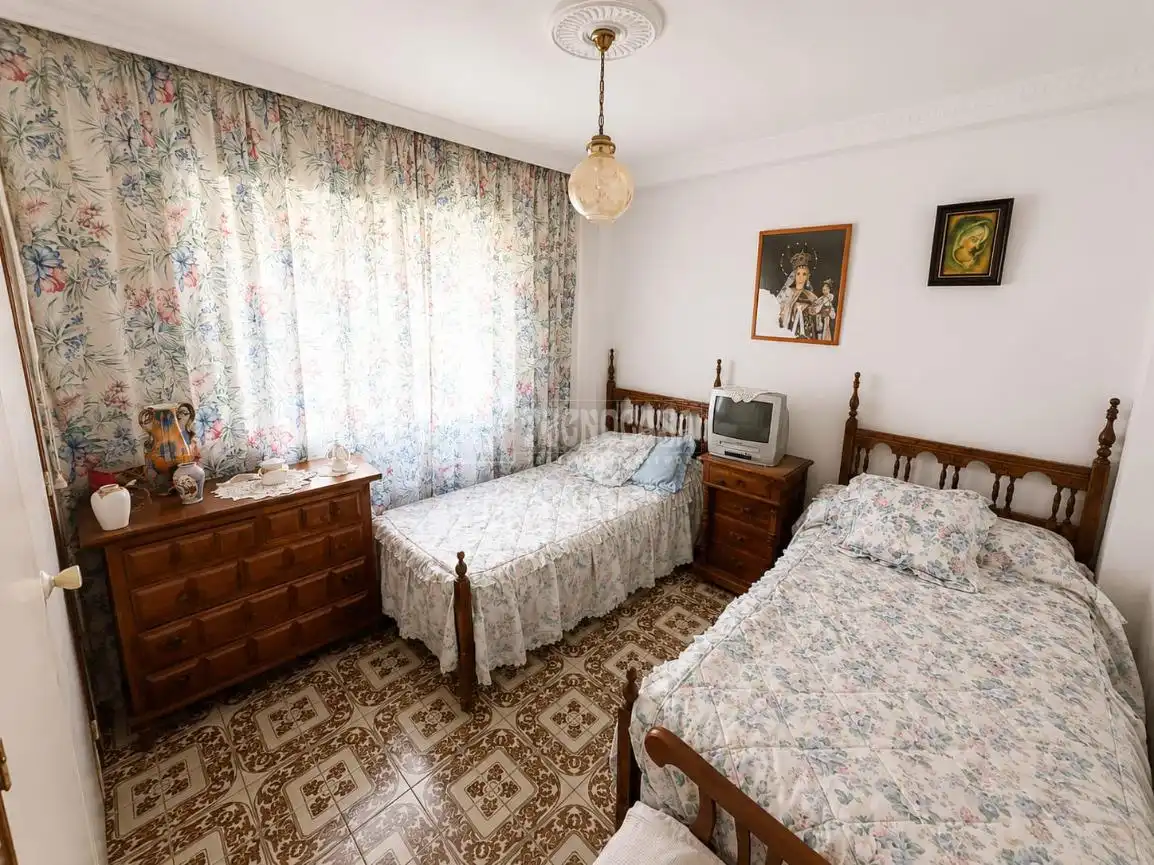 Habitación de Piso en venta en Marbella con Balcón