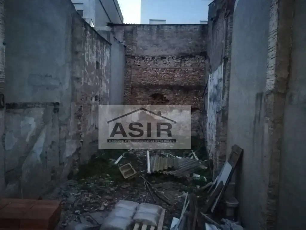 Wohnbaugrundstück zum Verkauf in Casc Urbà, imagen 7