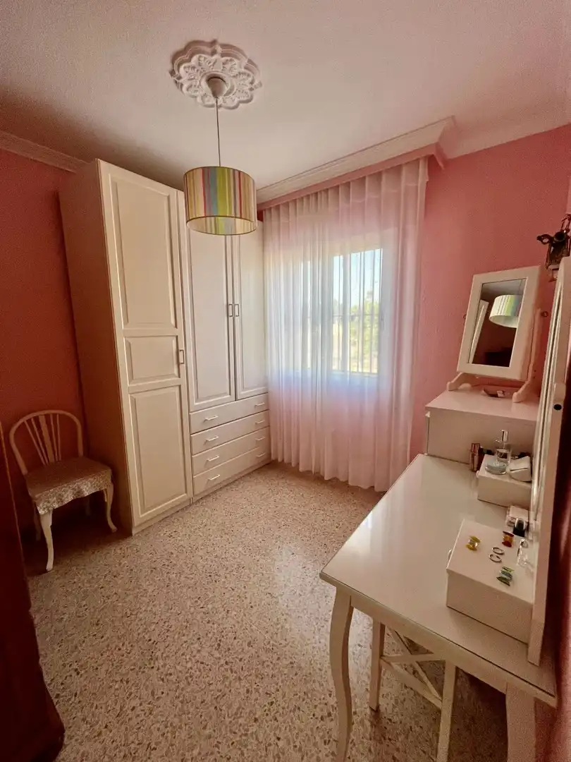 Bedroom of Houses for sale in Castilleja de la Cuesta  with Air Conditioner, Heating and Terrace