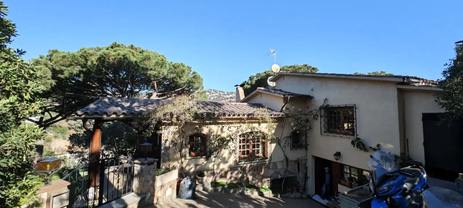 Vista exterior de Casa o xalet en venda en Lloret de Mar
