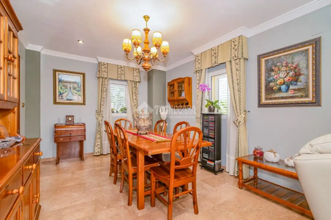 Dining room of Houses for sale in Cenes de la Vega  with Terrace and Swimming Pool