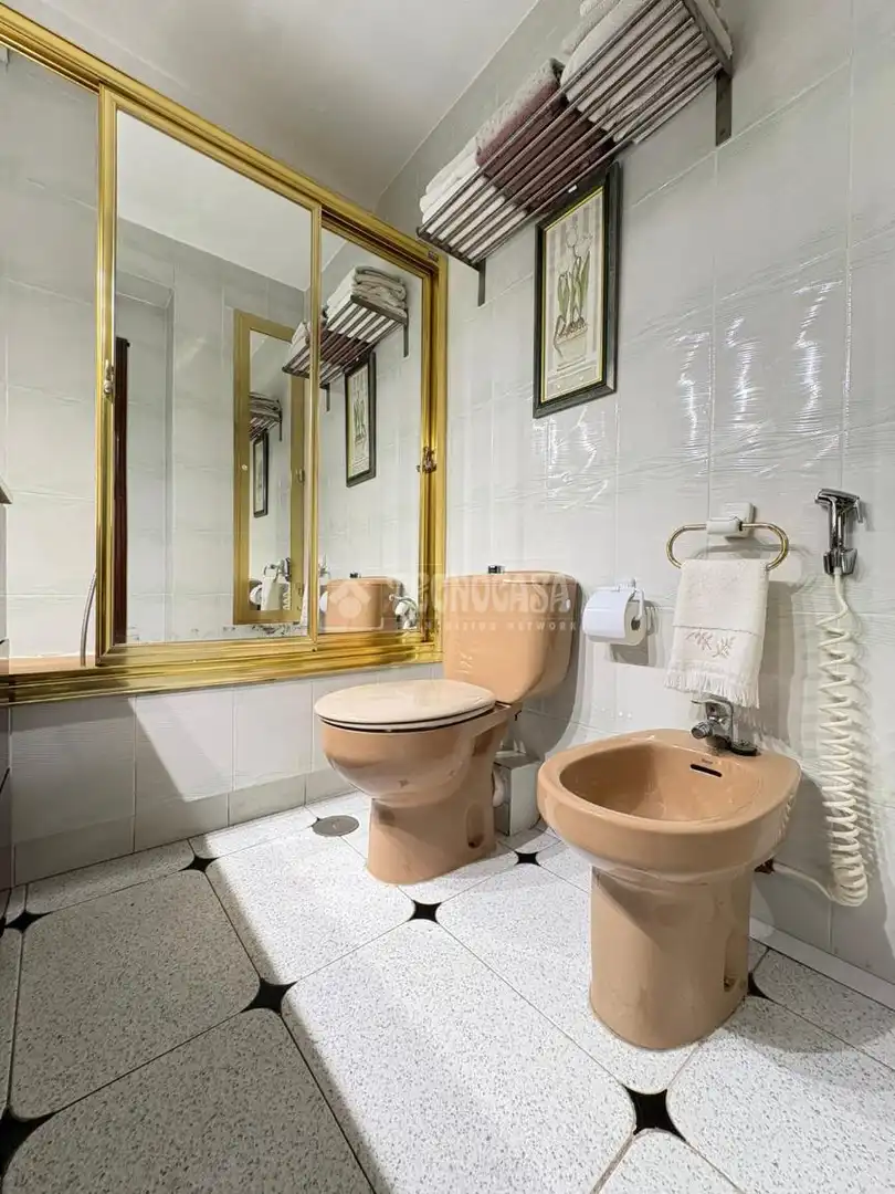 Flat for sale in Juan de la Cierva