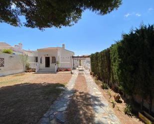 Garden of House or chalet for sale in Torrevieja  with Terrace and Swimming Pool