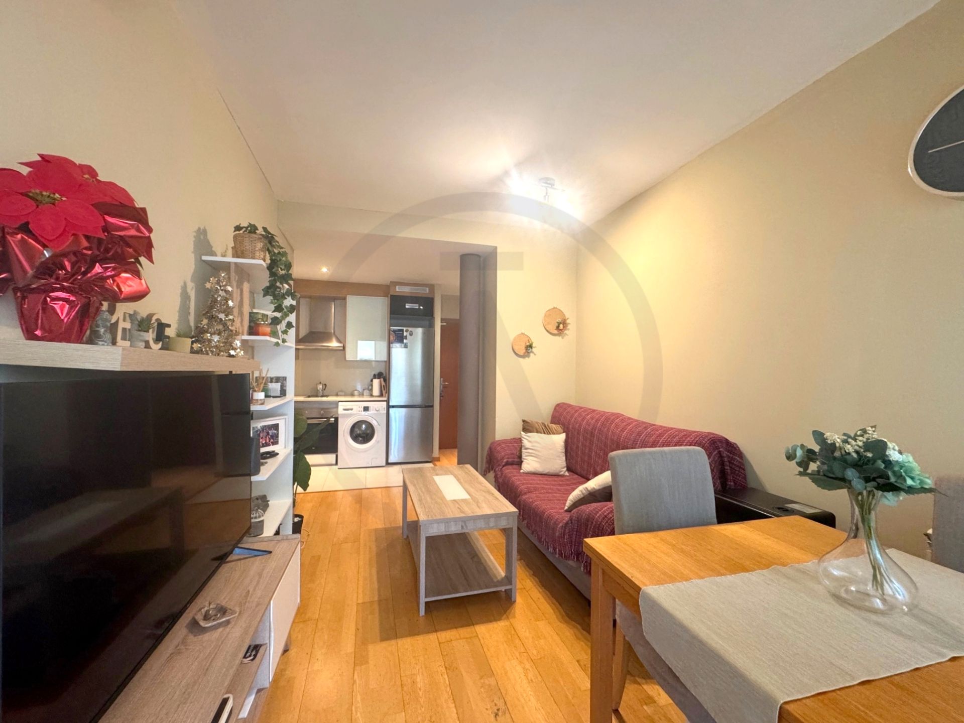 Living room of Flat for sale in Terrassa  with Air Conditioner, Heating and Parquet flooring