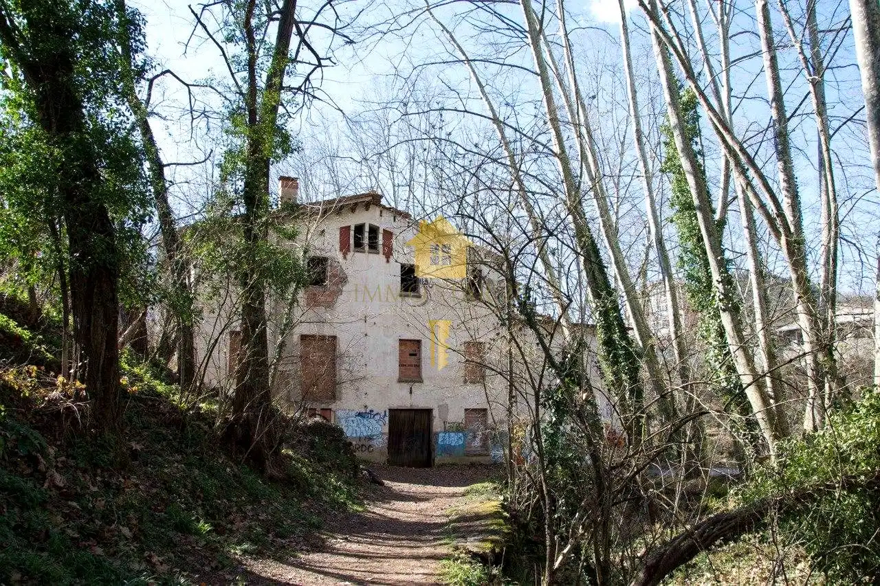 Finca rústica en venda a Lloc Mas el Moli de la Torre, Olot