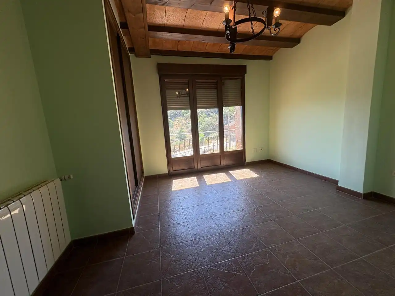Living room of Detached homes for rent in El Berrueco  with Heating, Private garden and Storage room