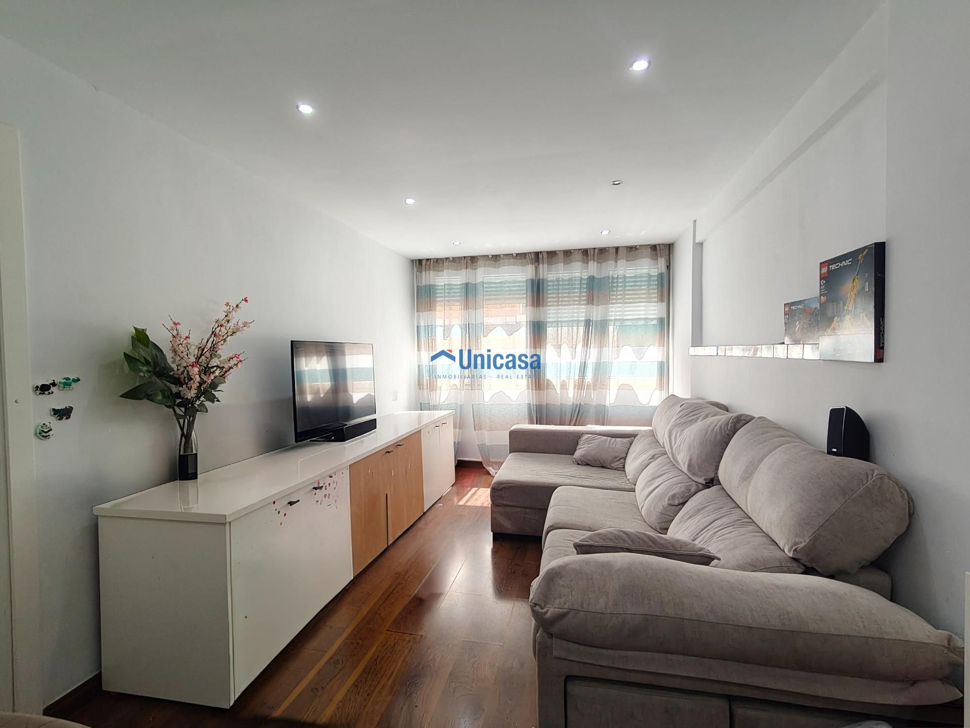 Living room of Flat for sale in Málaga Capital  with Air Conditioner and Alarm