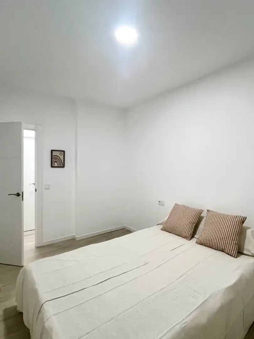 Dormitori de Apartament en venda en Coslada amb Aire condicionat, Calefacció i Moblat