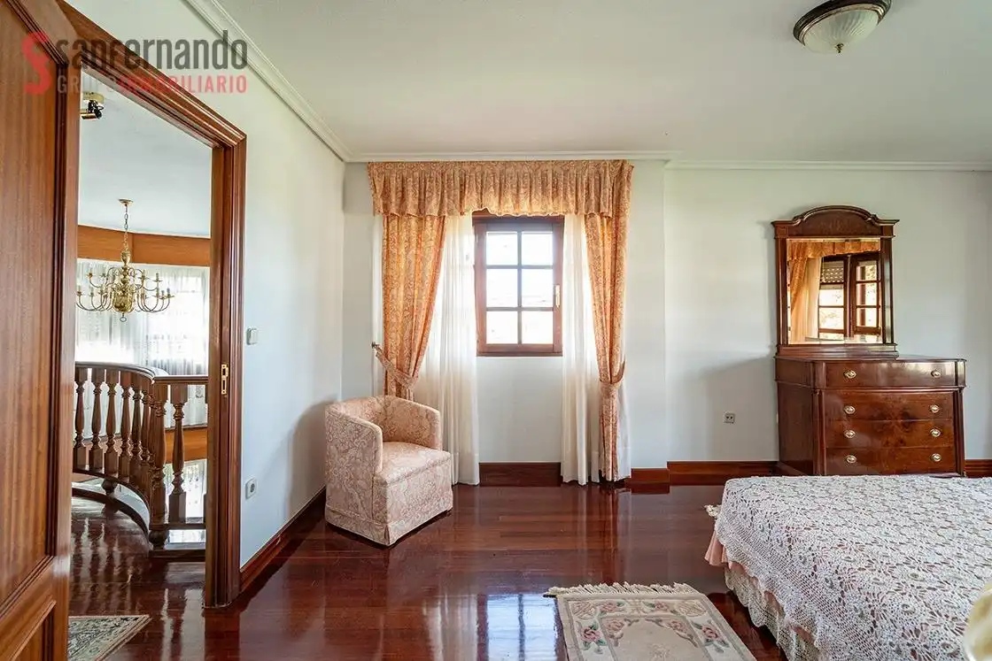 Habitación de Casa o chalet en venta en Penagos con Calefacción, Jardín privado y Parquet