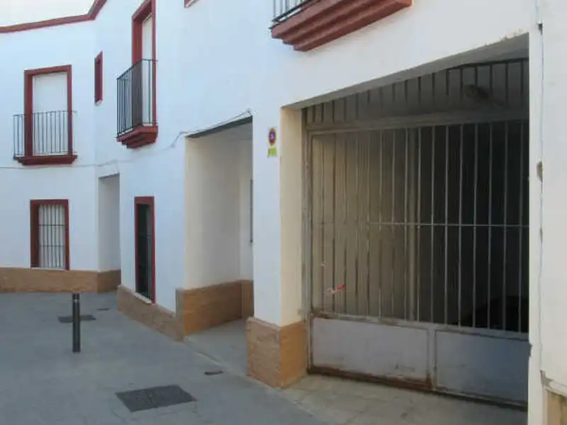 Vista exterior de Garaje en venta en Villanueva del Ariscal