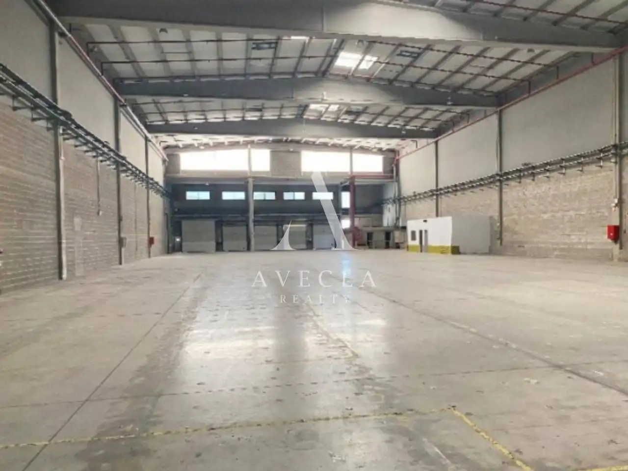 Außenansicht von Fabrikhallen zur Miete in Barcelona