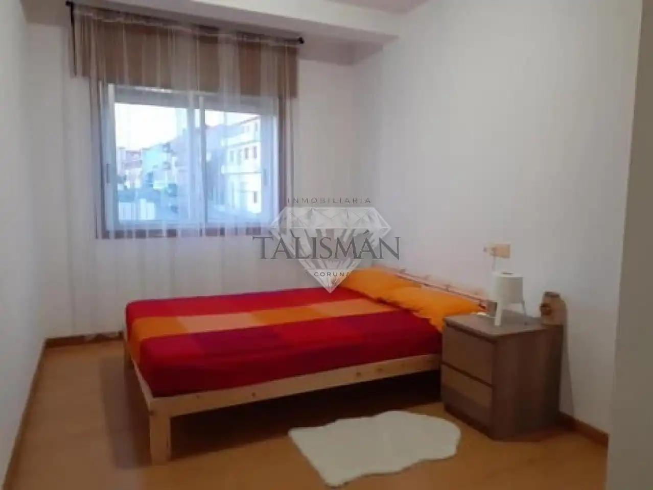 Habitación de Piso en venta en Vilagarcía de Arousa con Trastero, Amueblado y Balcón