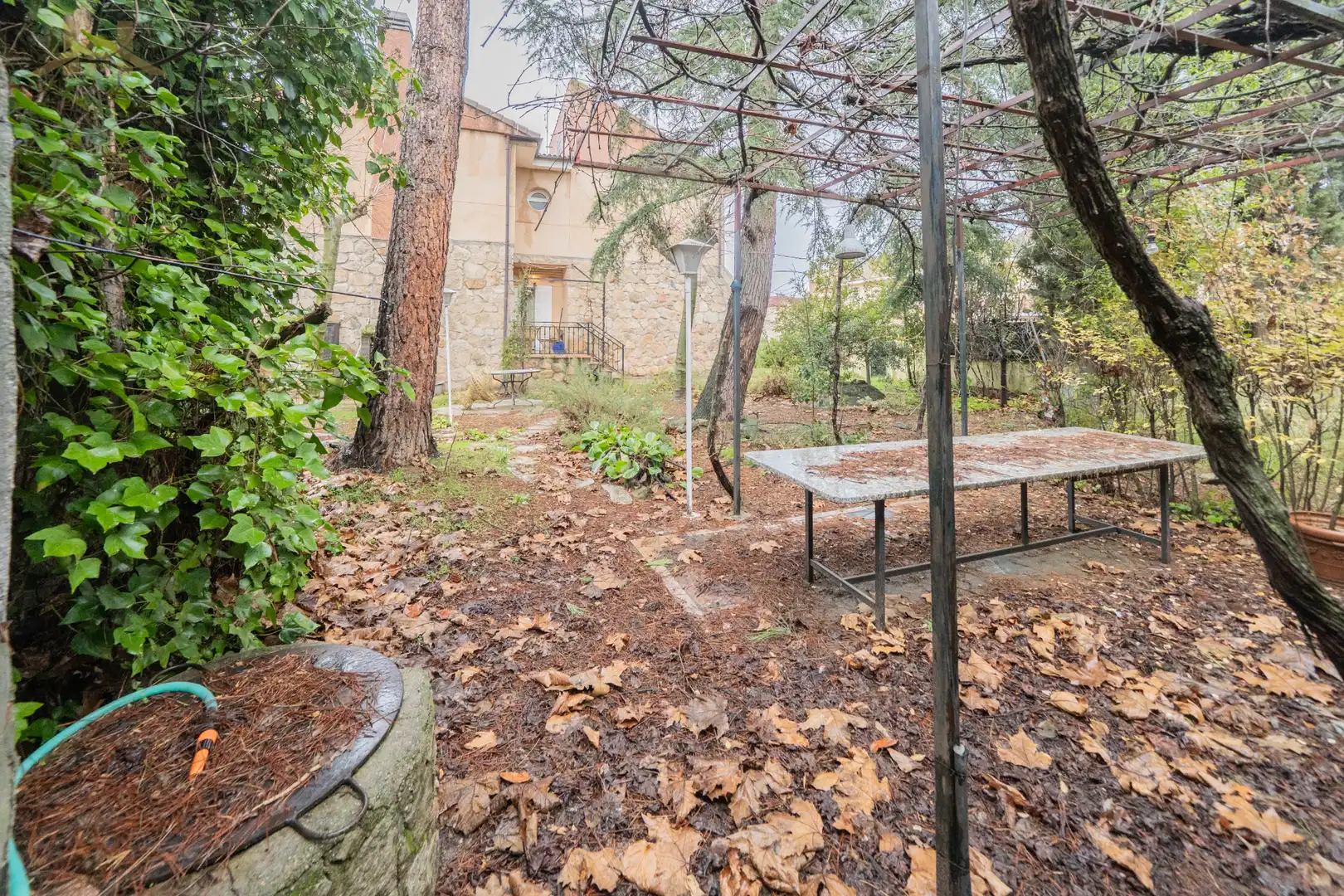 Jardí de Casa adosada en venda en Alpedrete amb Calefacció, Terrassa i Traster