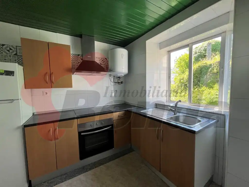 Cocina de Estudio de alquiler en Lugo con Amueblado