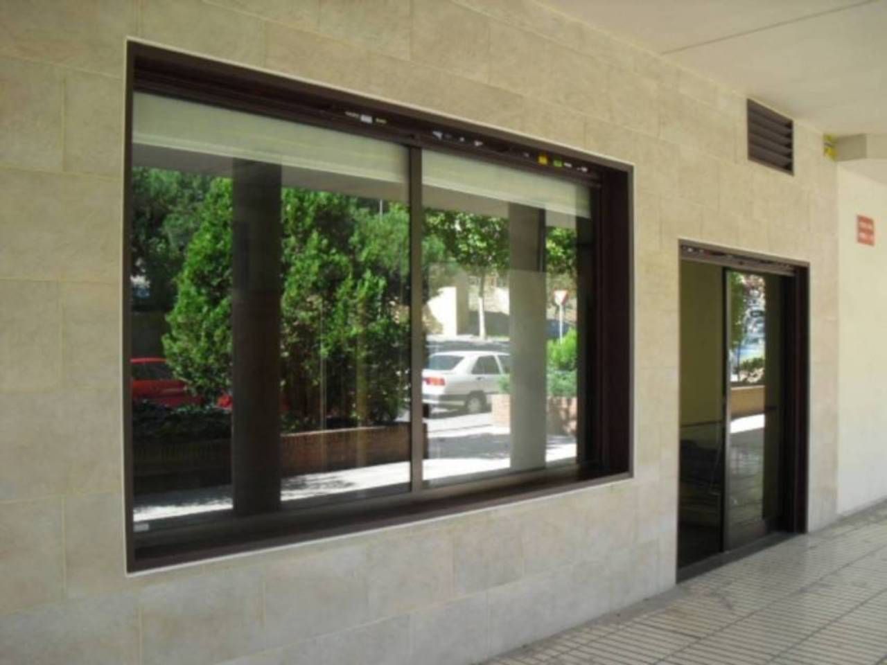 Vista exterior de Oficina en venda en  Madrid Capital