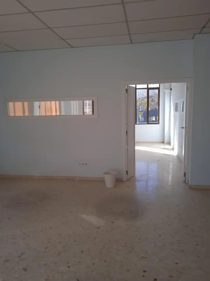 Industrial building to rent in Fuente del Jarro, imagen 12