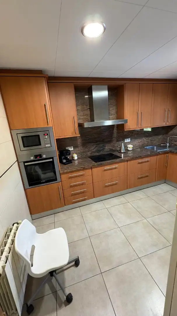 Cocina de Casa o chalet en venta en Bovera con Aire acondicionado, Calefacción y Jardín privado