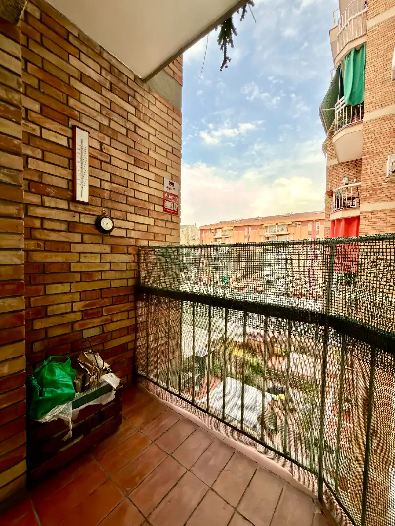 Terrasse von Wohnung zum Verkauf in Barcelona mit Möbliert, Ofen und Balkon