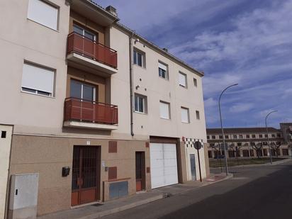 Exterior view of Flat for sale in Malagón