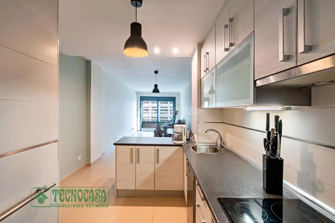 Cocina de Piso en venta en Roquetas de Mar con Aire acondicionado, Terraza y Amueblado