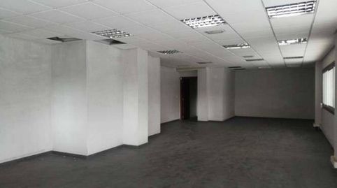 Photo 2 of Office for sale in Calle Teixugueiras, 32, Navia, Vigo