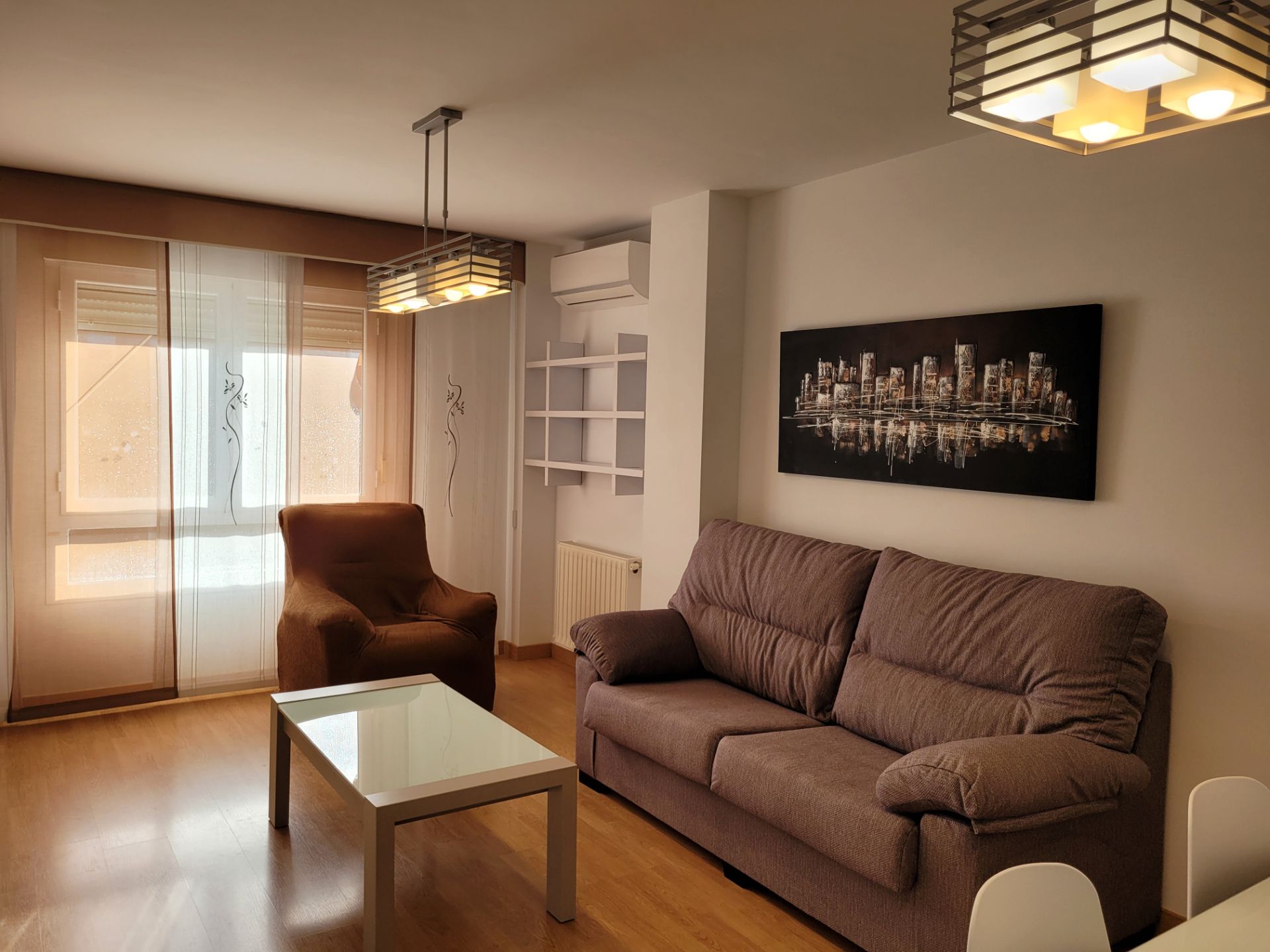 Sala d'estar de Pis de lloguer en Cuenca Capital amb Aire condicionat, Calefacció i Parquet