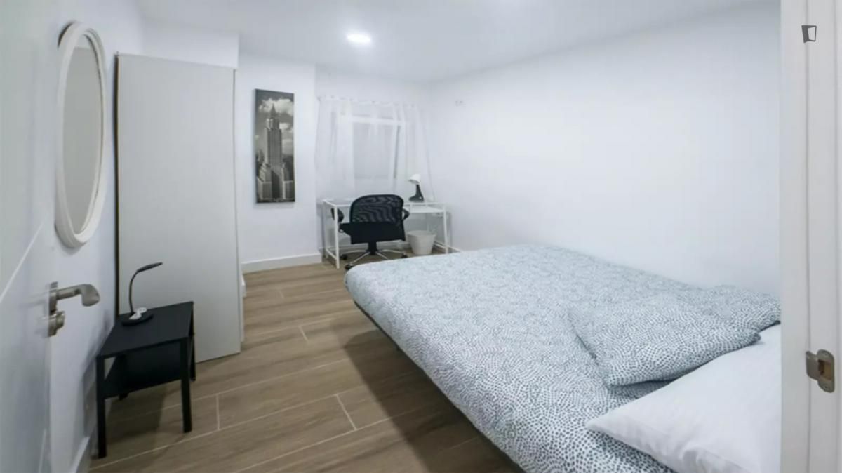 Apartment to share in Nou Moles