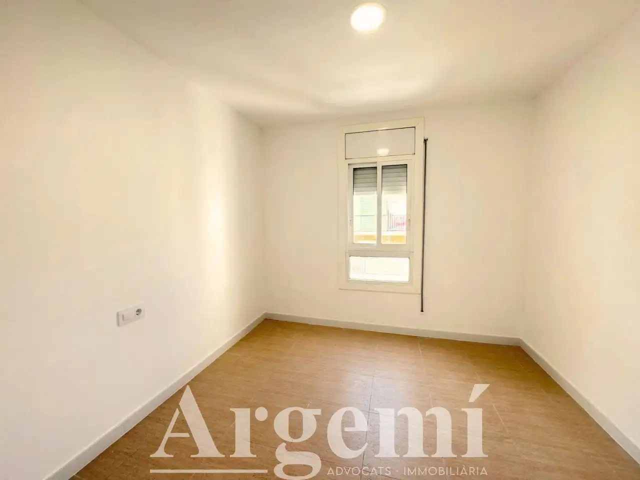 Habitación de Piso en venta en Palau-solità i Plegamans con Aire acondicionado