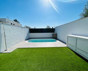 Single-family semi-detached to rent in Carrer Mar Cantábrico, Torre en Conill - Cumbres de San Antonio , Bétera