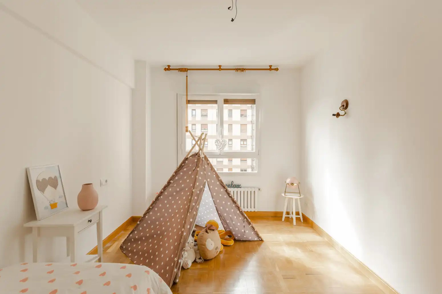 Bedroom of Flat for sale in  Pamplona / Iruña  with Heating, Parquet flooring and Terrace