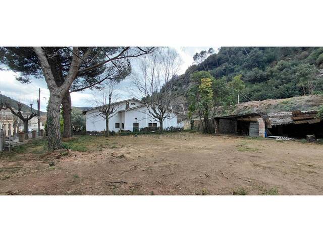 Terreno residencial en Venta en Figaró-Montmany