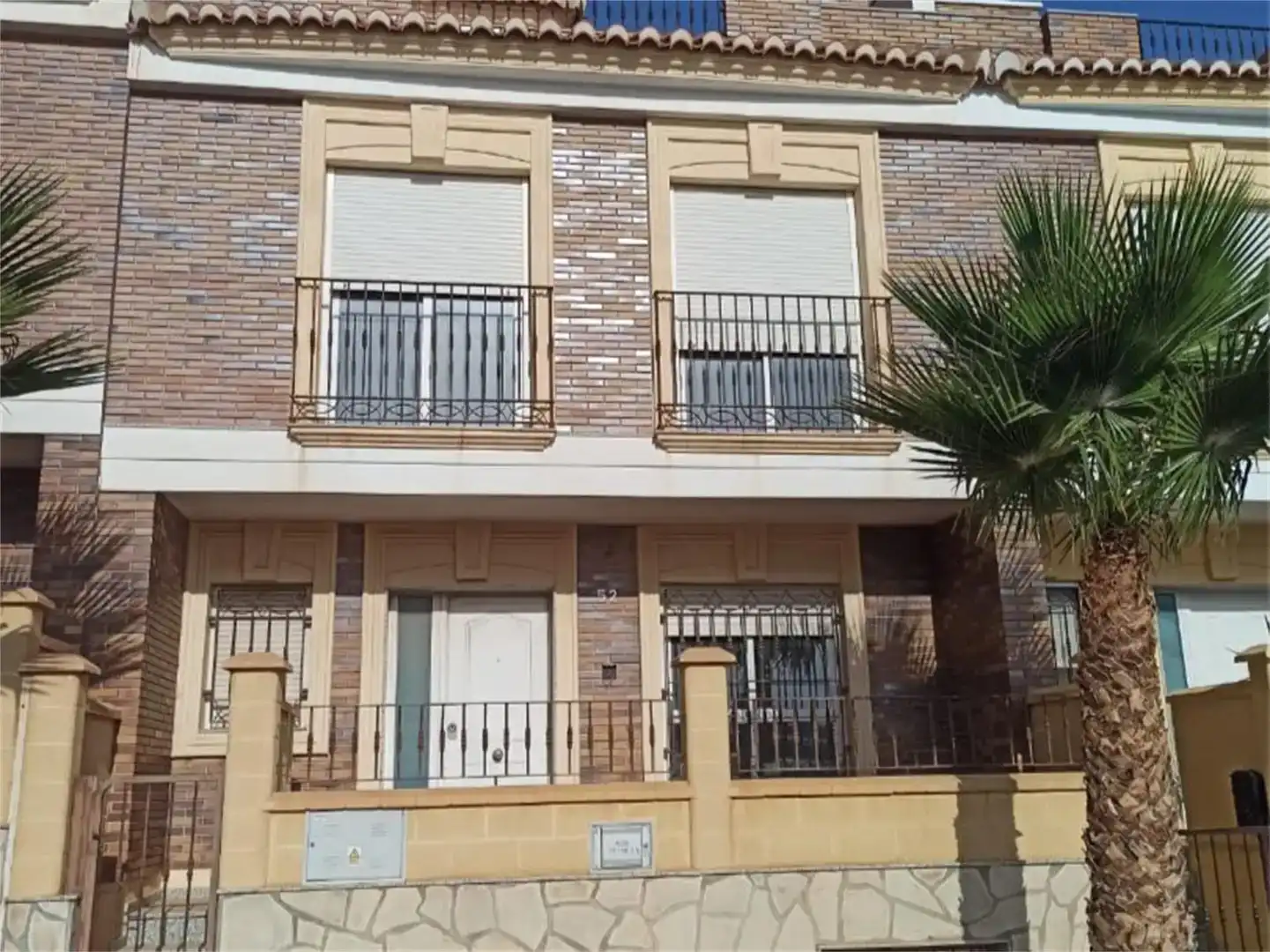 Vista exterior de Piso en venta en Adra, Almería