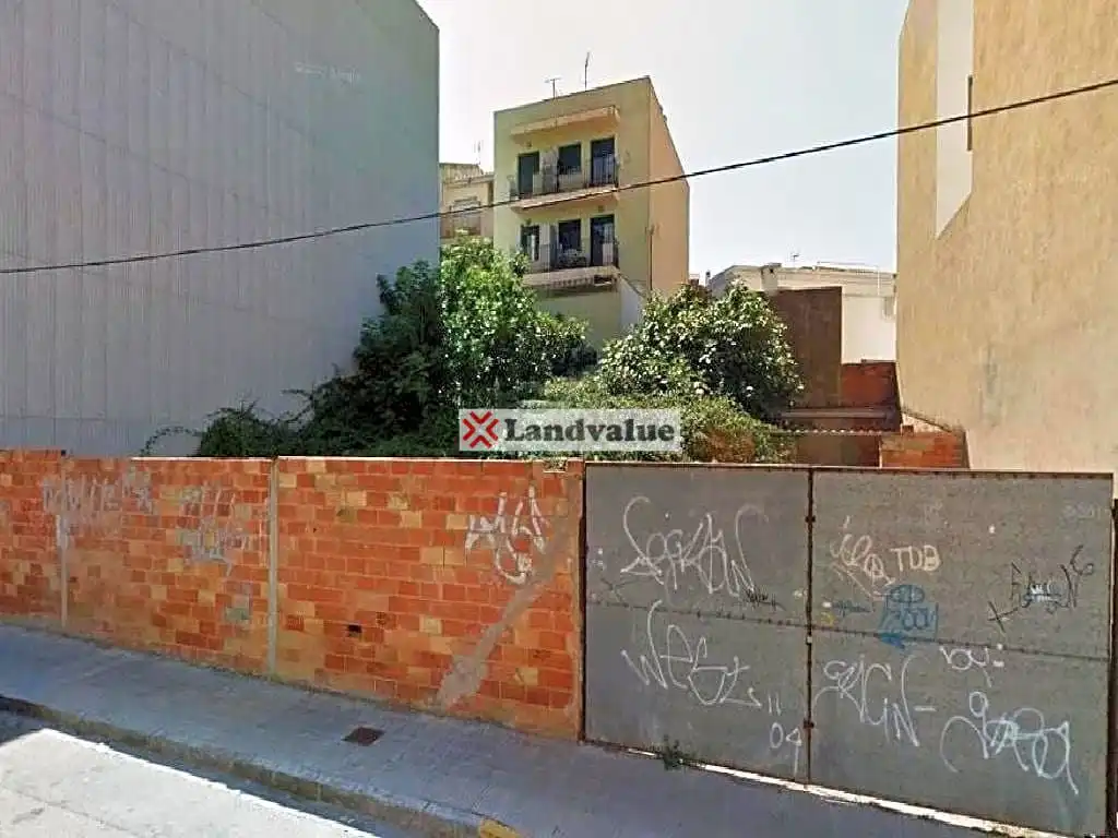 Terrenos y solares en venta en CAMI VELL DE LA POBLA DE MONTORNES