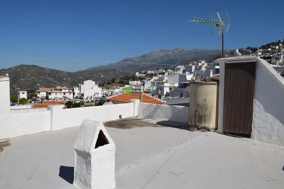 Vista exterior de Casa o xalet en venda en Cómpeta amb Terrassa i Traster